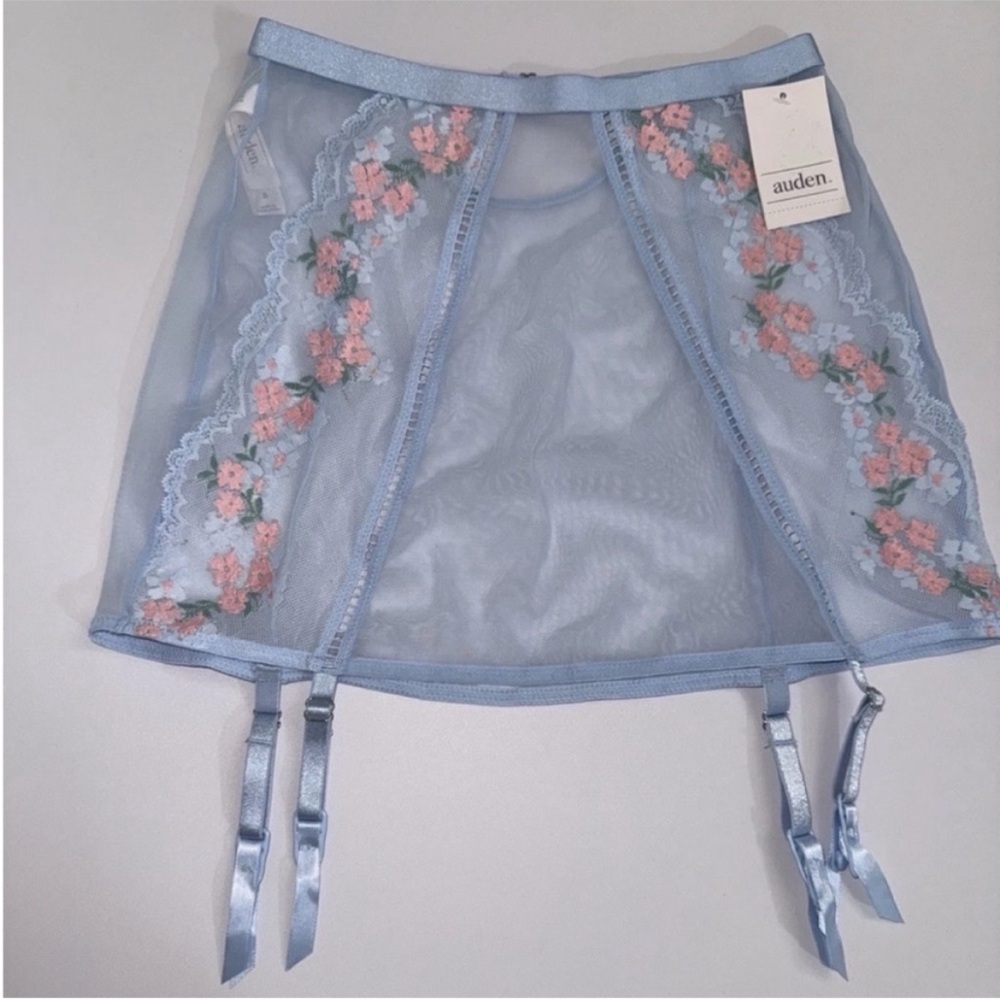 π Auden Sheer Floral Garter Belt Light Blue Various Sizes | NWT - Picture 1 of 7